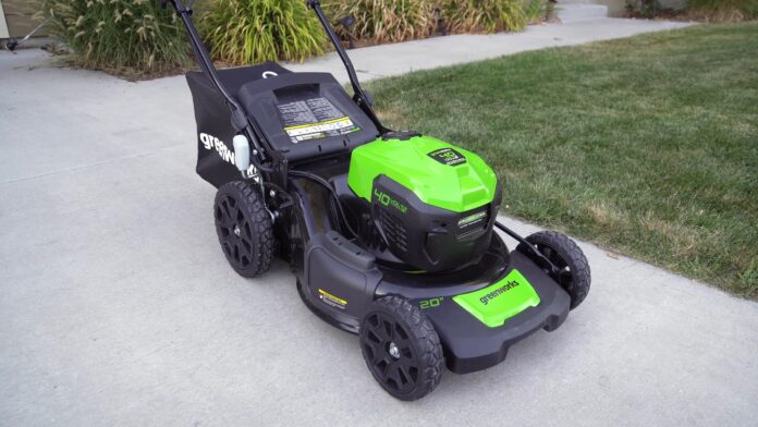 Greenworks 40V Cordless Electric Lawn Mower Review